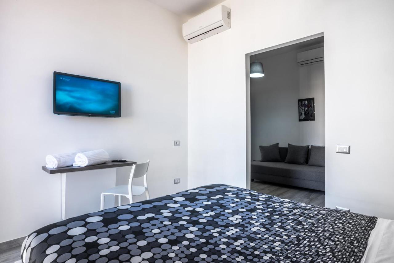 Solarium Al Duomo Rooms By Wonderful Italy Naples Extérieur photo